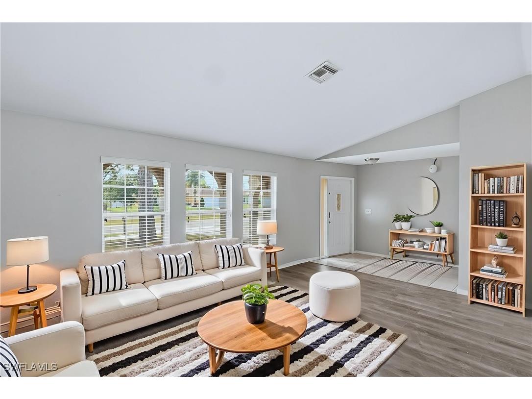 219 SW Trafalgar Parkway Cape Coral FL 33991 225070495 image3