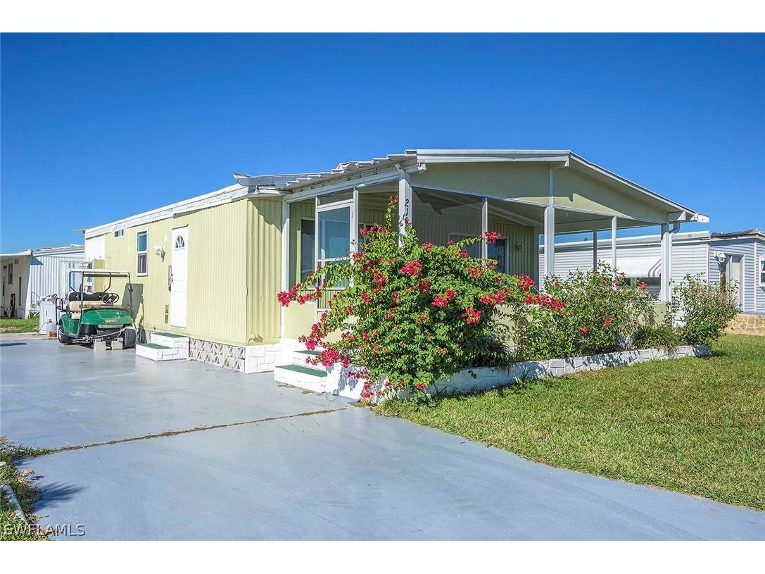 219 Temple Drive Fort Myers FL 33905 223001718 image1
