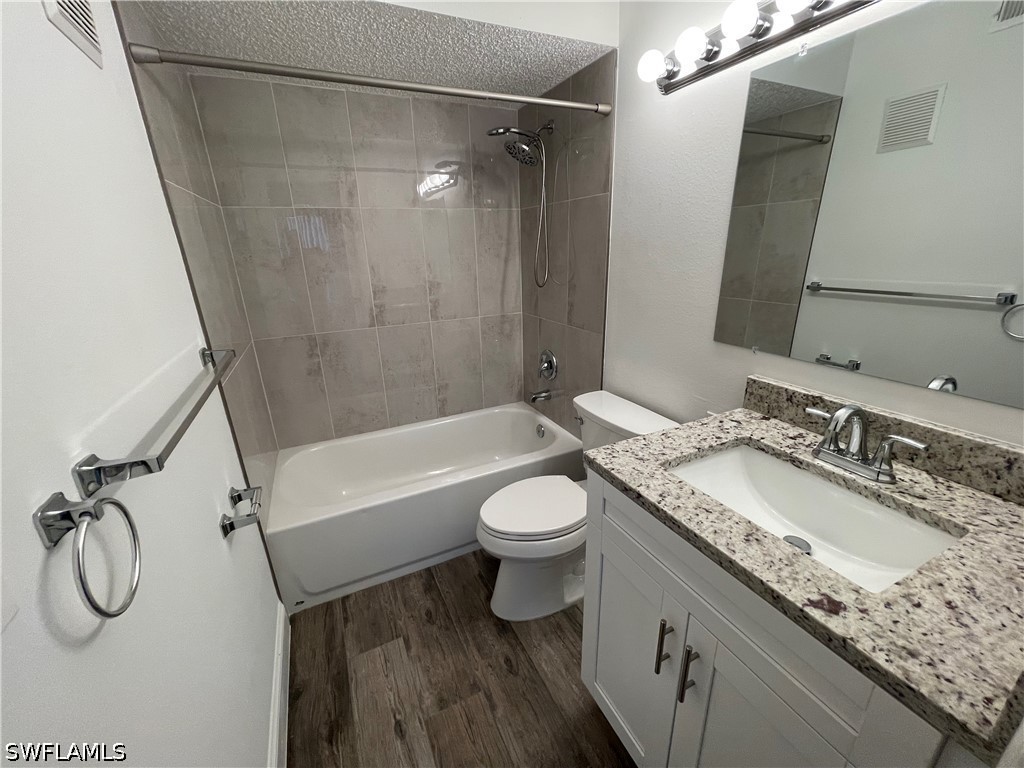 2190 Arbour Walk Circle #2216 Naples FL 34109 226025486 image13