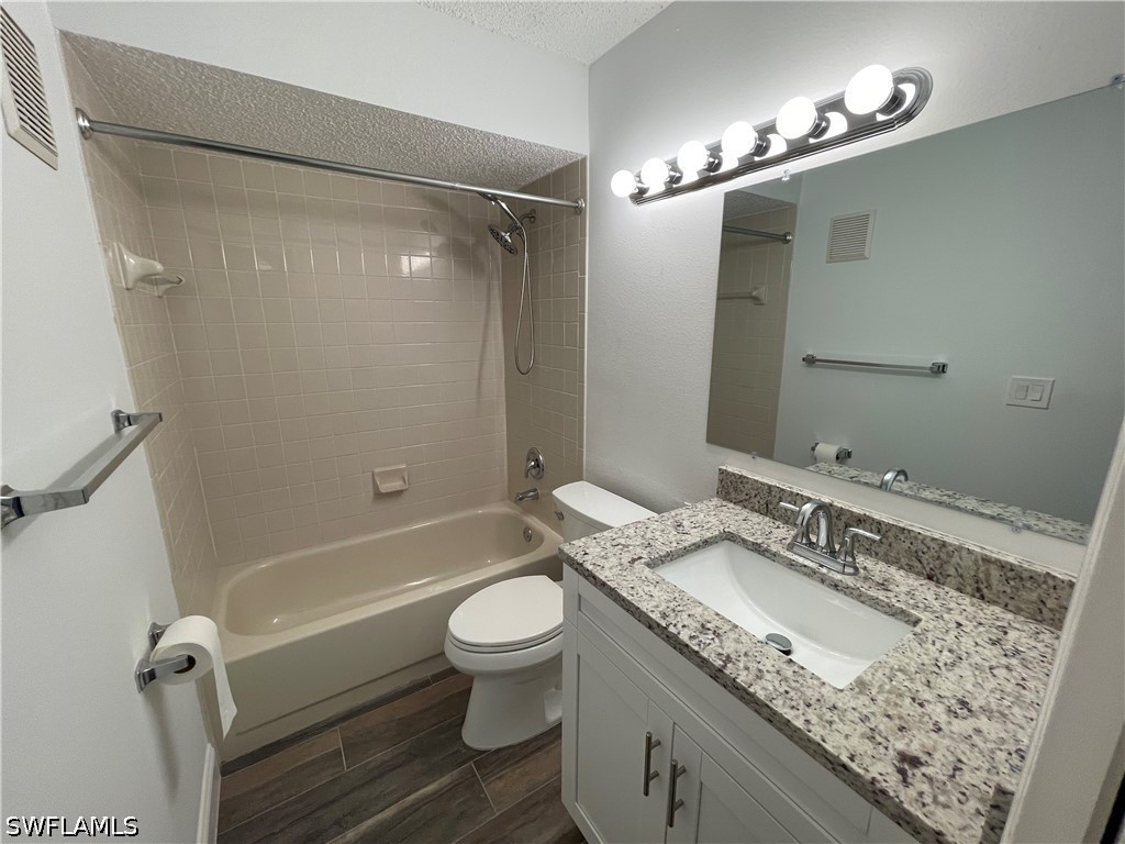 2190 Arbour Walk Circle #2216 Naples FL 34109 226025486 image17
