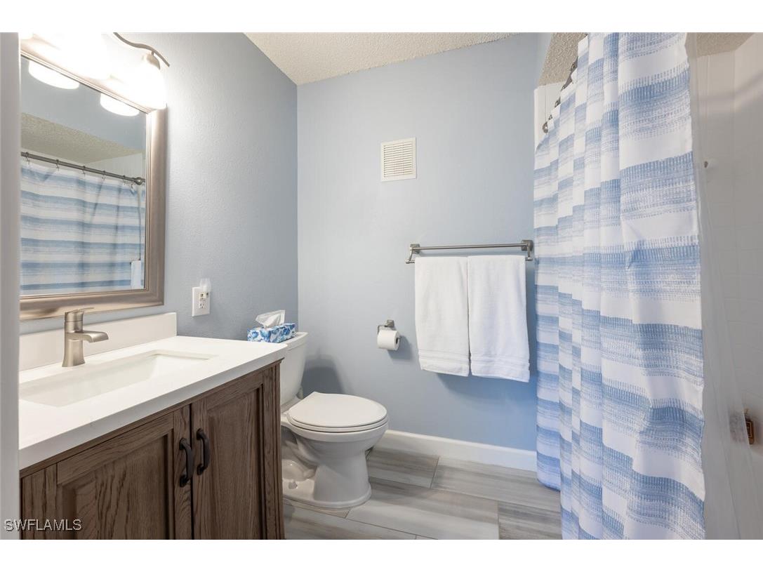 2190 Arbour Walk Circle #2221 Naples FL 34109 226002452 image14
