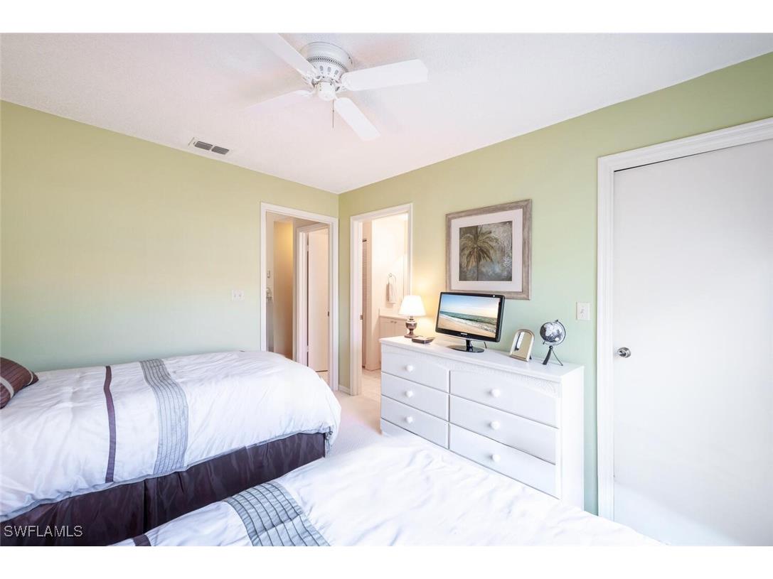 2190 Arbour Walk Circle #2221 Naples FL 34109 226002452 image16