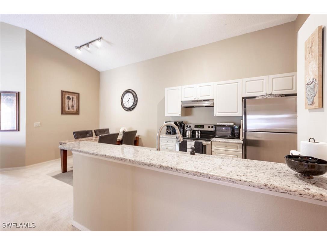 2190 Arbour Walk Circle #2221 Naples FL 34109 226002452 image3
