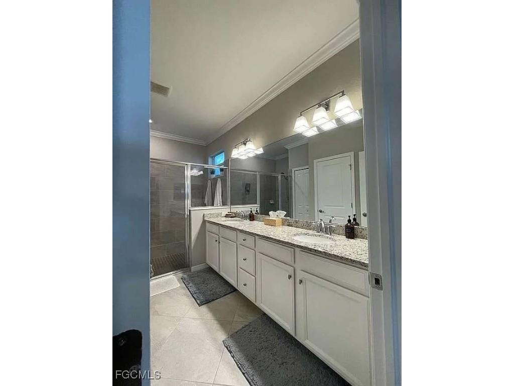 2190 Clementine Street Naples FL 34120 2025003224 image11