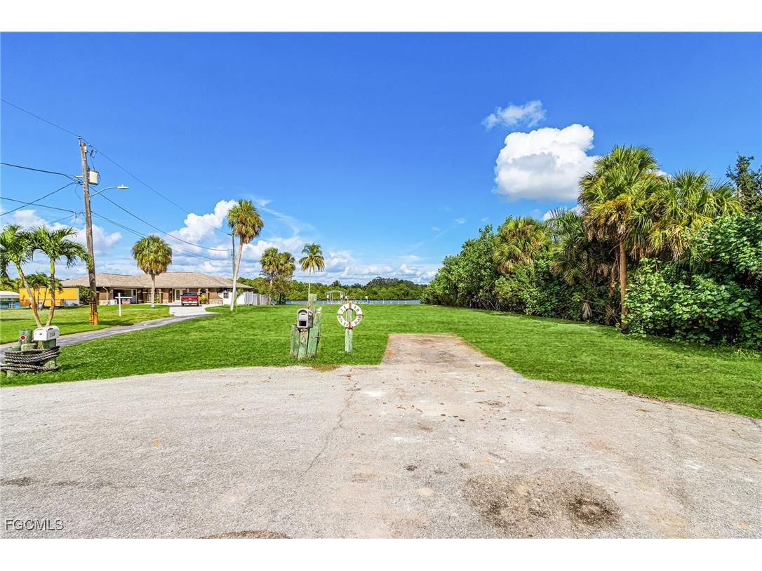 2190 River Road Fort Myers FL 33905 2025020022 image26