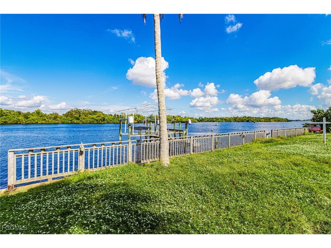 2190 River Road Fort Myers FL 33905 2025020022 image29