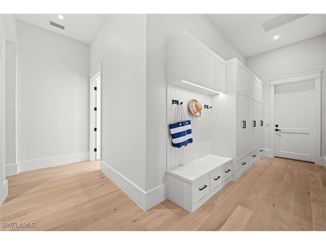 2191 Coach House Lane Naples FL 34105 225076931 image41