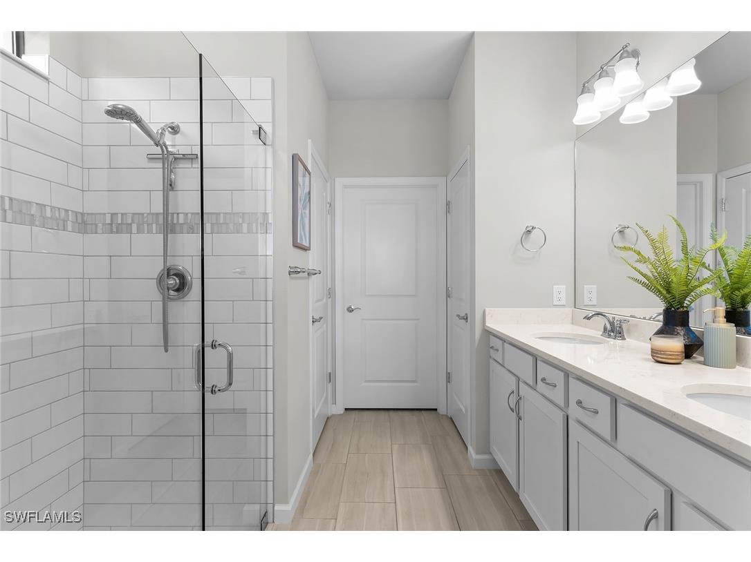 2191 Yellowfin Circle Naples FL 34114 225077612 image16