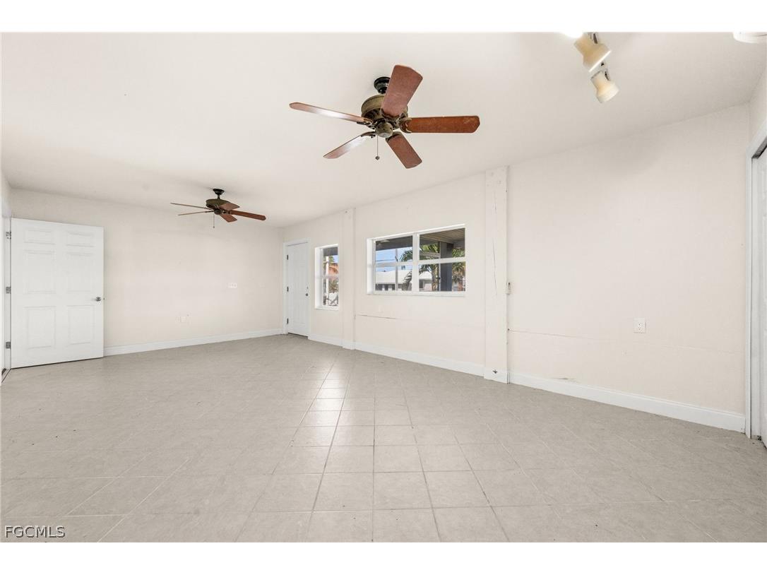 2193 Macadamia Street Saint James City FL 33956 2026009736 image47