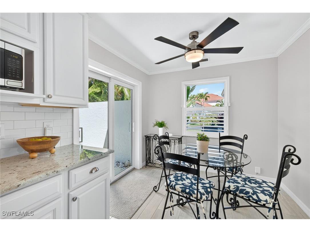 2193 Paget Circle #1.25 Naples FL 34112 225073708 image11