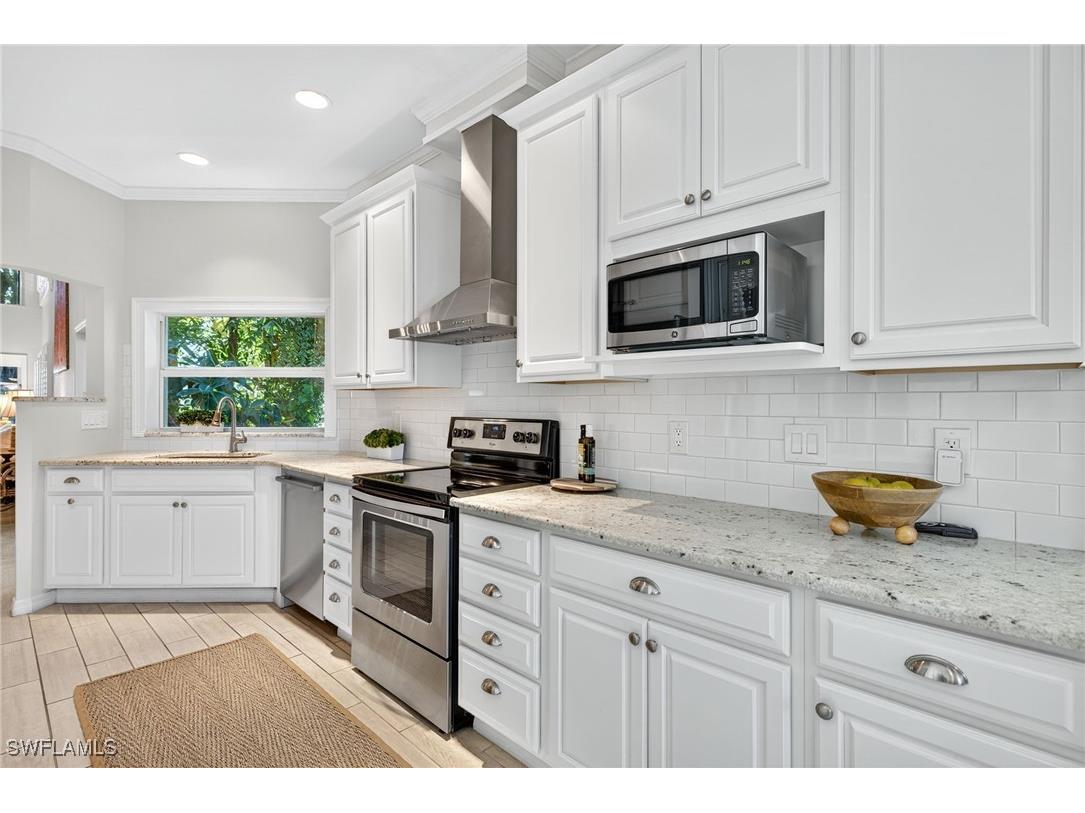 2193 Paget Circle #1.25 Naples FL 34112 225073708 image13