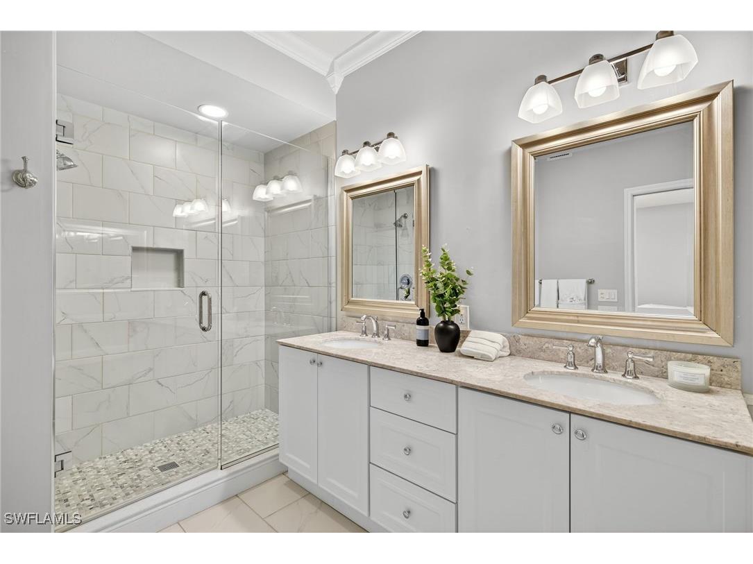 2193 Paget Circle #1.25 Naples FL 34112 225073708 image19