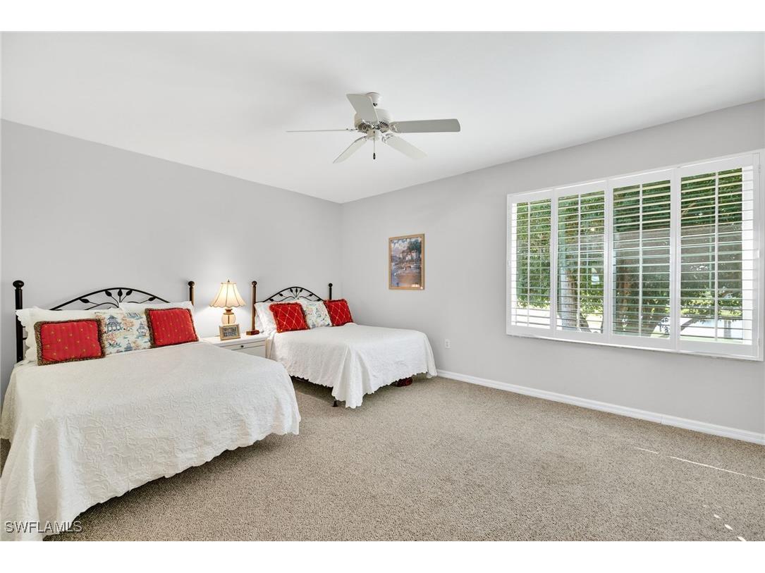 2193 Paget Circle #1.25 Naples FL 34112 225073708 image24