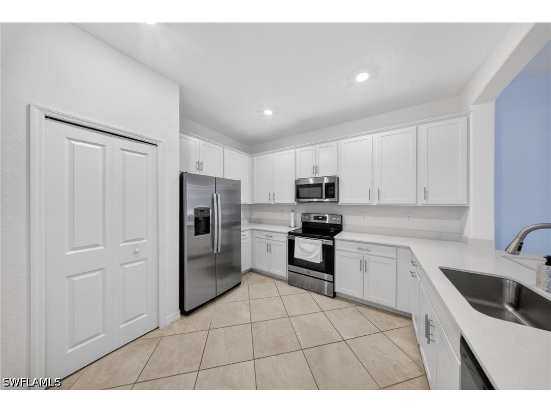2196 Dragonfruit Way Naples FL 34120 226017783 image6