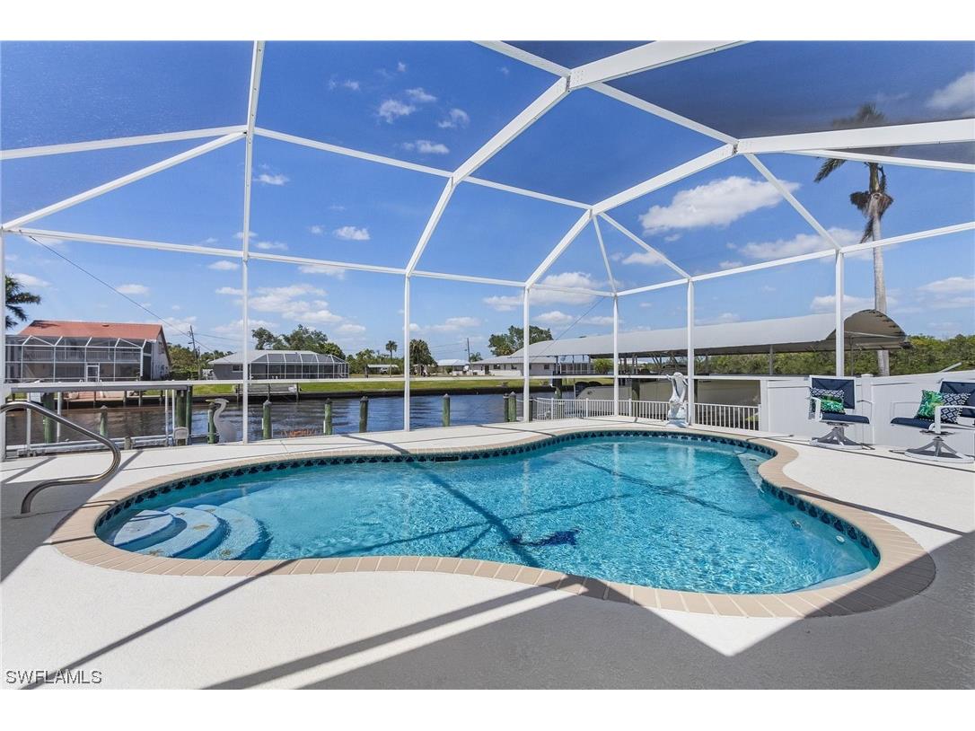 2197 Havana Avenue Fort Myers FL 33905 223023464 image1