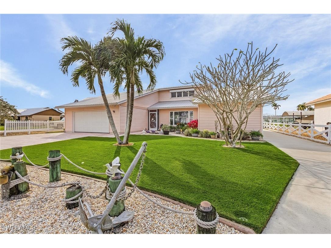 2197 Isle Of Pines Avenue Fort Myers FL 33905 225008782 image1