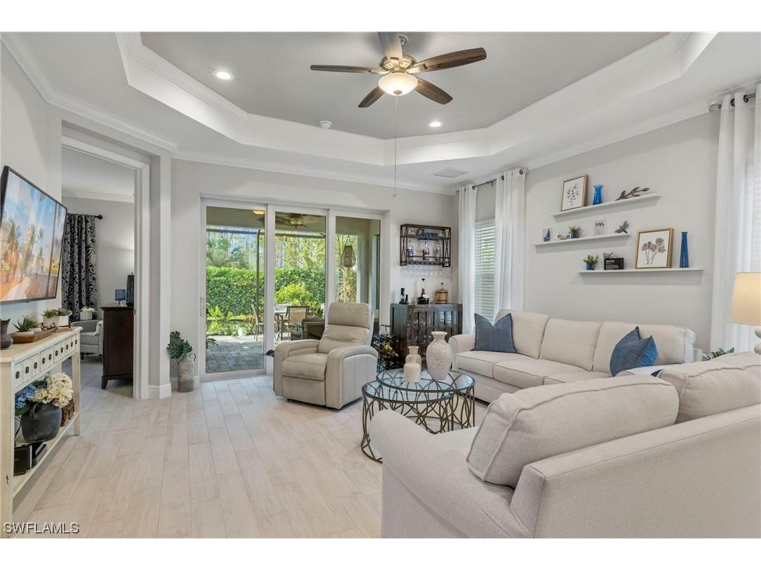 2199 Marquesa Circle Naples FL 34112 223034352 image1