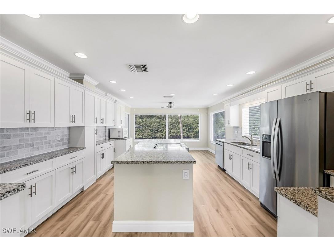 2199 Santiago Avenue Fort Myers FL 33905 225083734 image5