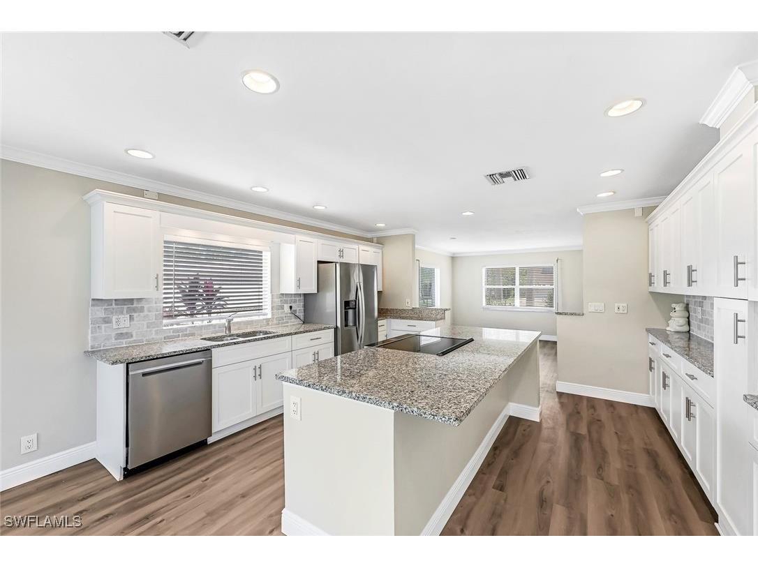 2199 Santiago Avenue Fort Myers FL 33905 225083734 image9