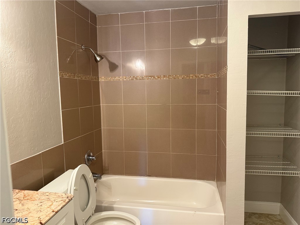 2199 Wyandotte Avenue Alva FL 33920 2026027560 image20