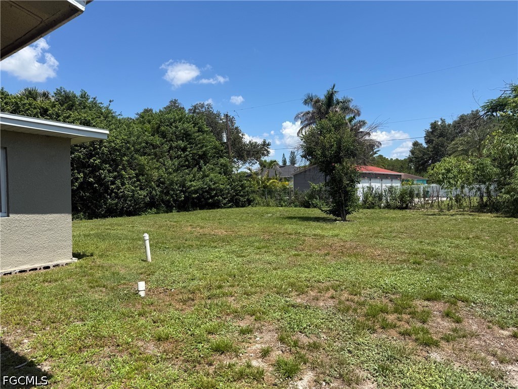 2199 Wyandotte Avenue Alva FL 33920 2026027560 image5