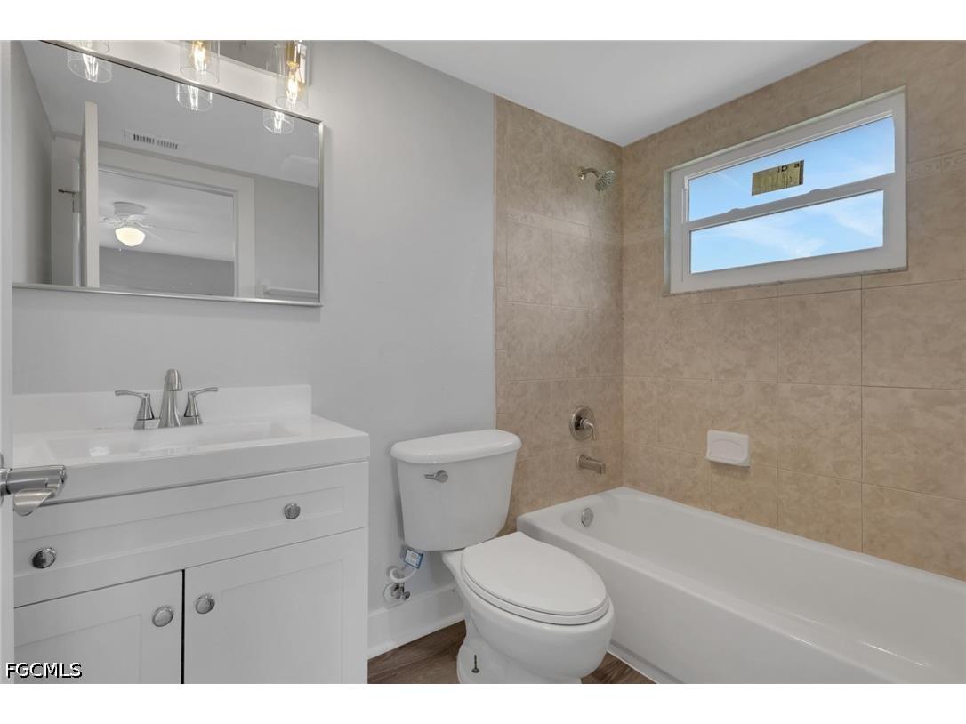 22/24 NW 15th Place Cape Coral FL 33993 2026025556 image15