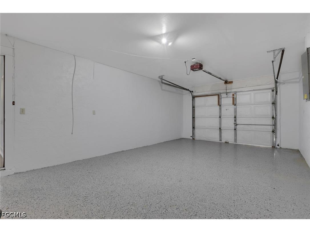 22/24 NW 15th Place Cape Coral FL 33993 2026025556 image21