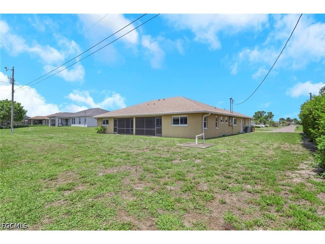 22/24 NW 15th Place Cape Coral FL 33993 2026025556 image24