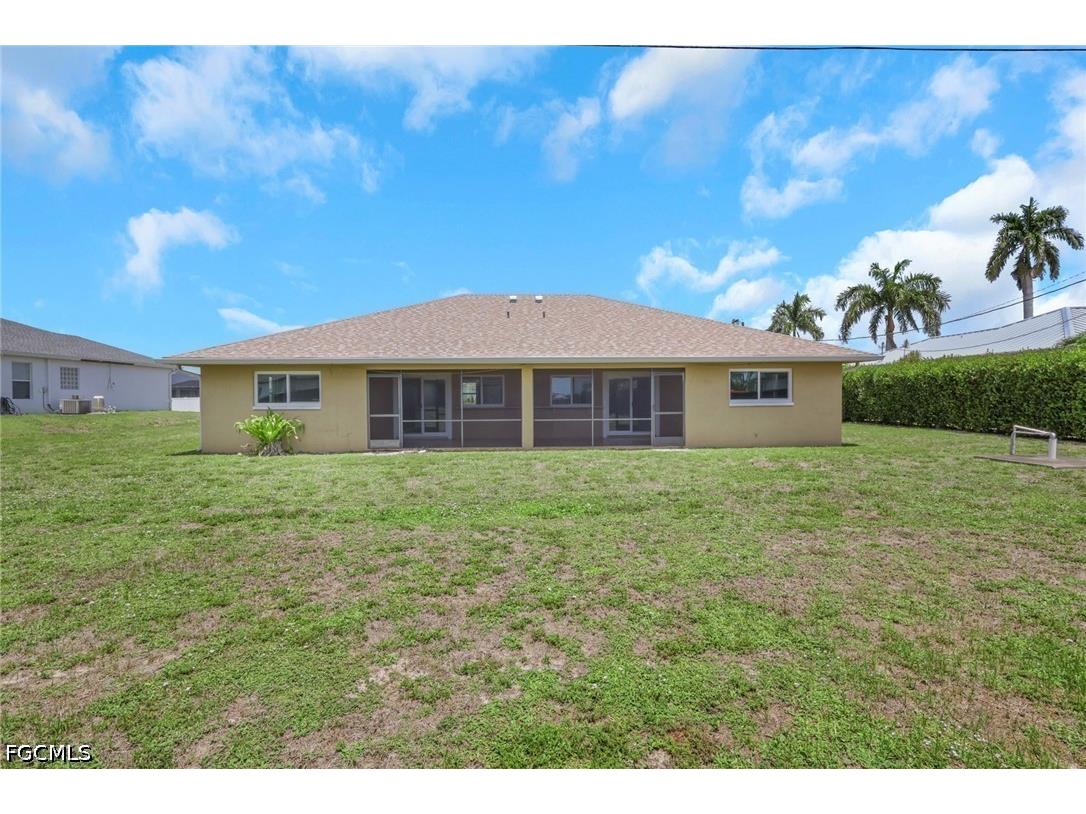 22/24 NW 15th Place Cape Coral FL 33993 2026025556 image25