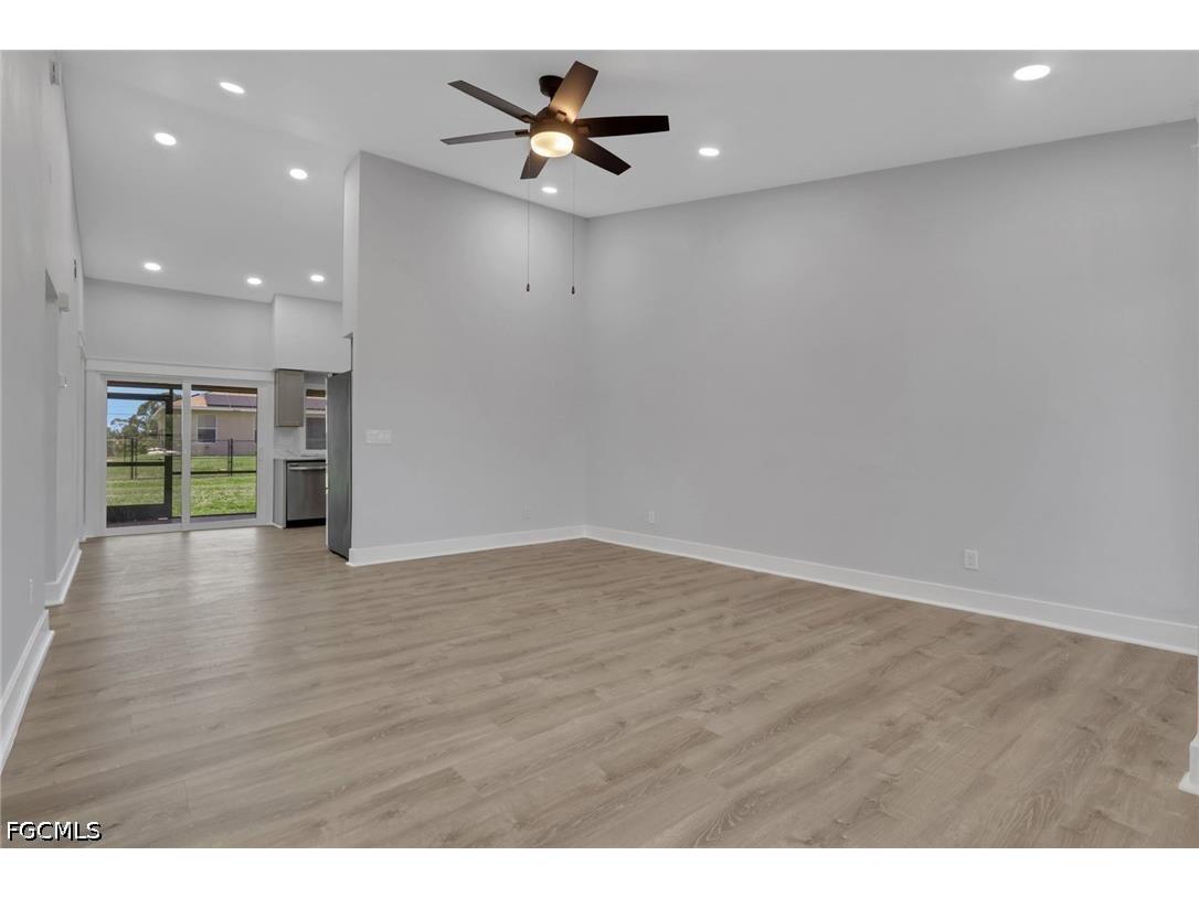 22/24 NW 15th Place Cape Coral FL 33993 2026025556 image6