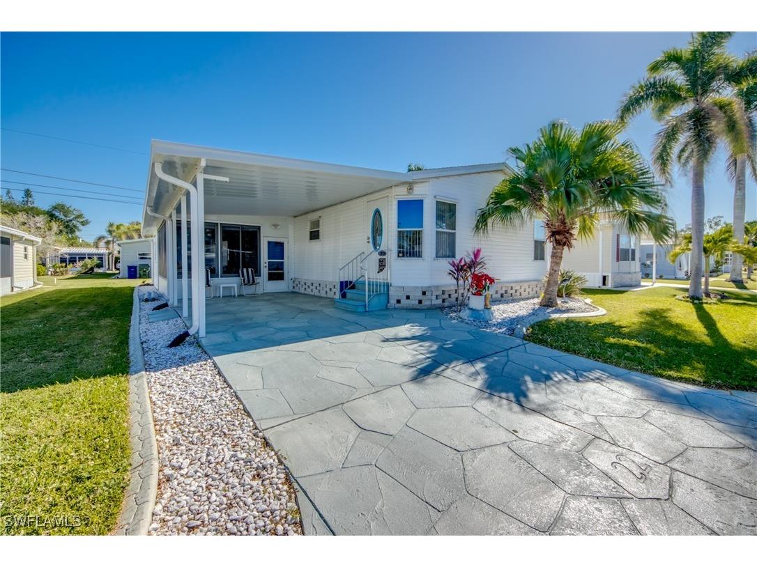 22 Garden Drive Fort Myers FL 33908 224102948 image1