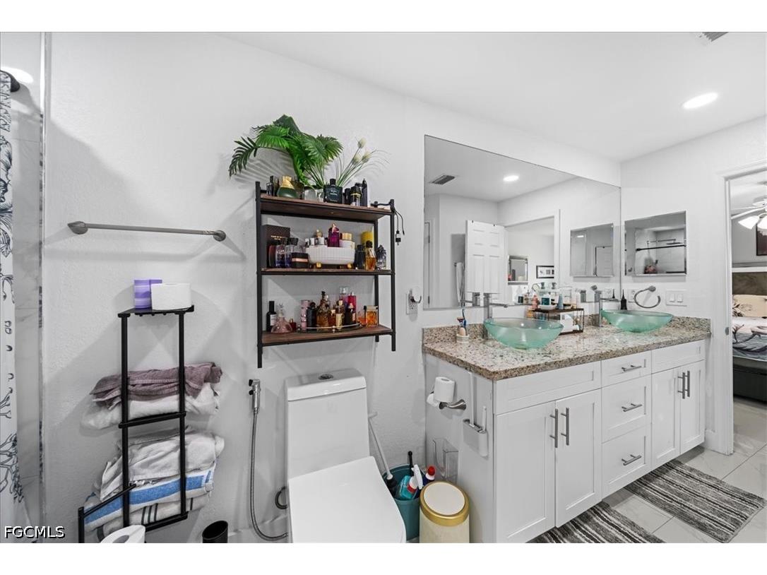 22 Nelson Road S Cape Coral FL 33991 2026023863 image31