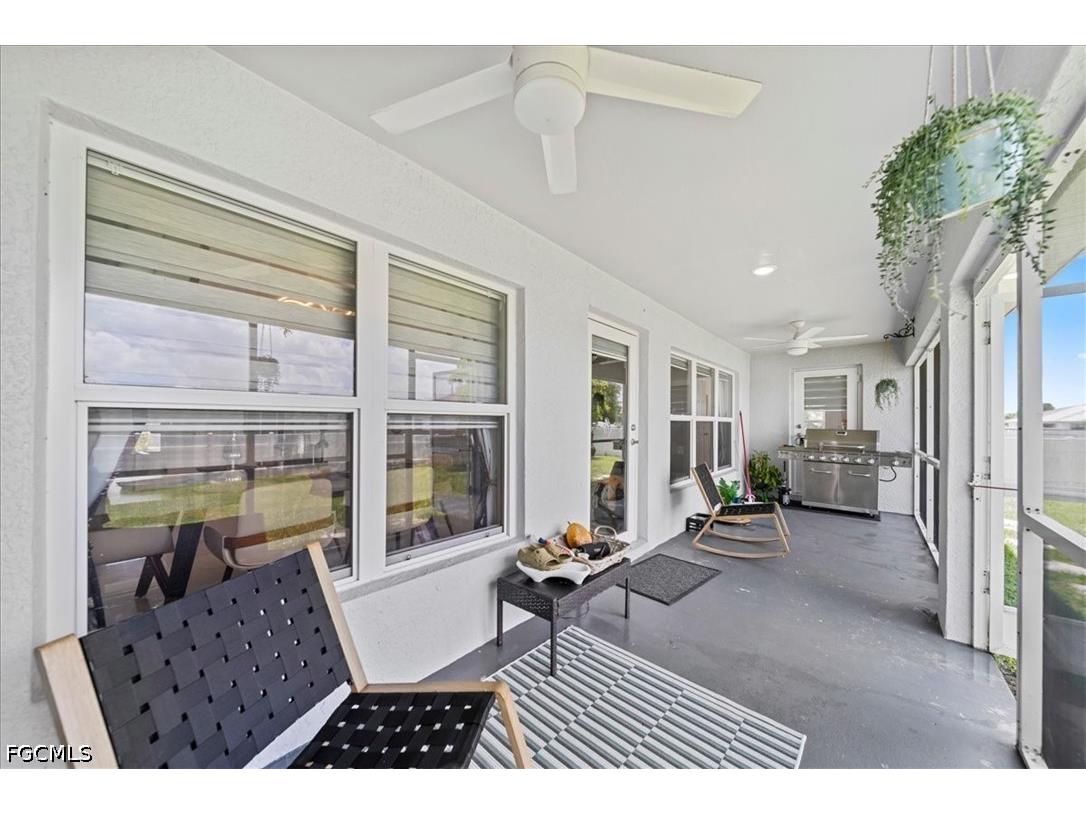 22 Nelson Road S Cape Coral FL 33991 2026023863 image35
