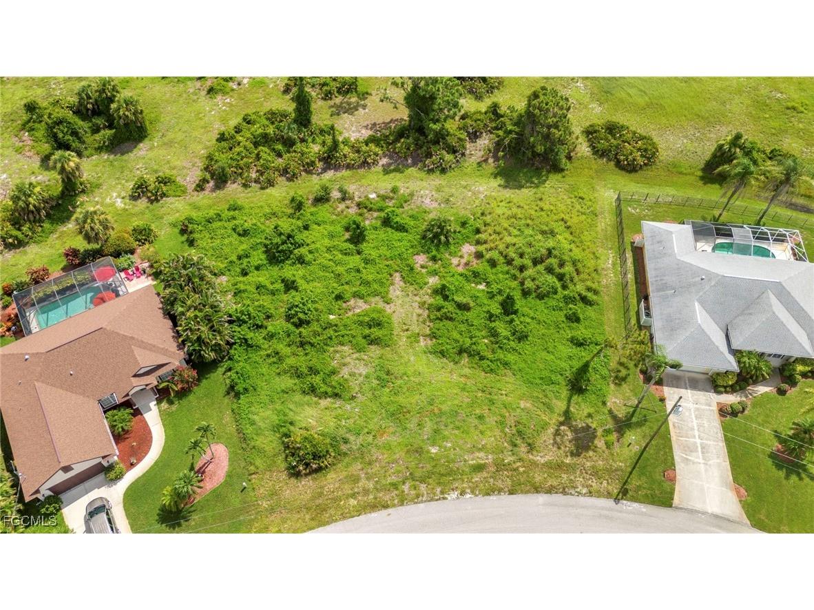 22 OR 24 Sportsman Place Rotonda West FL 33947 2025000052 image11