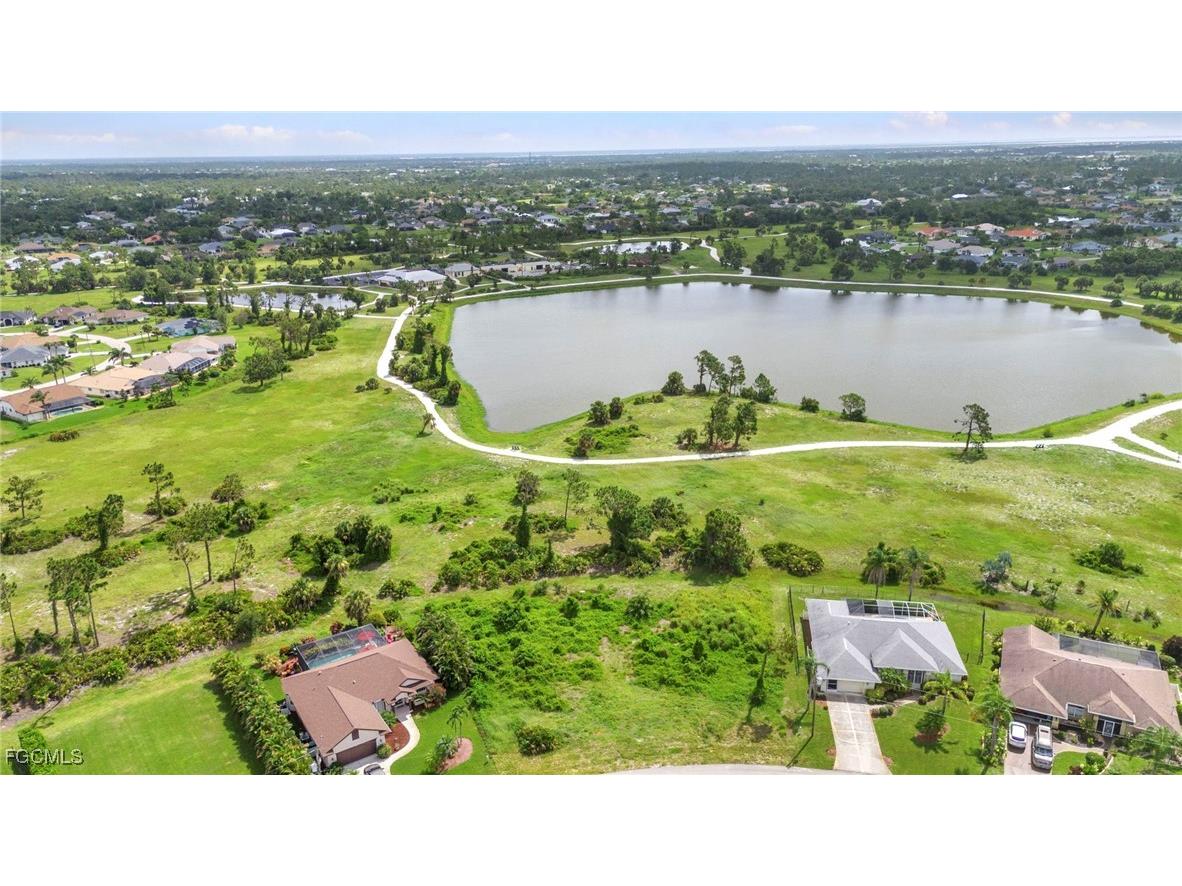 22 OR 24 Sportsman Place Rotonda West FL 33947 2025000052 image12