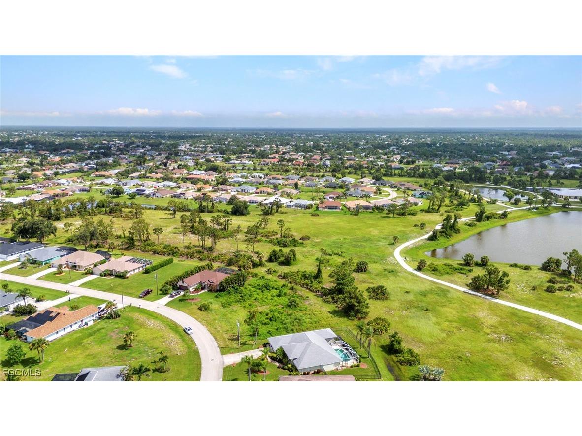 22 OR 24 Sportsman Place Rotonda West FL 33947 2025000052 image18