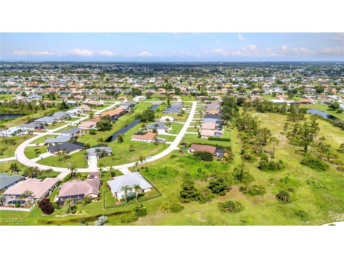 22 OR 24 Sportsman Place Rotonda West FL 33947 2025000052 image23