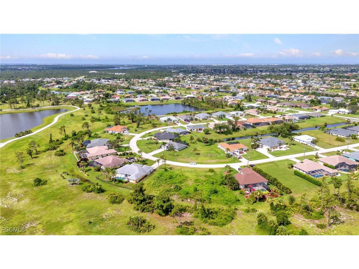 22 OR 24 Sportsman Place Rotonda West FL 33947 2025000052 image28