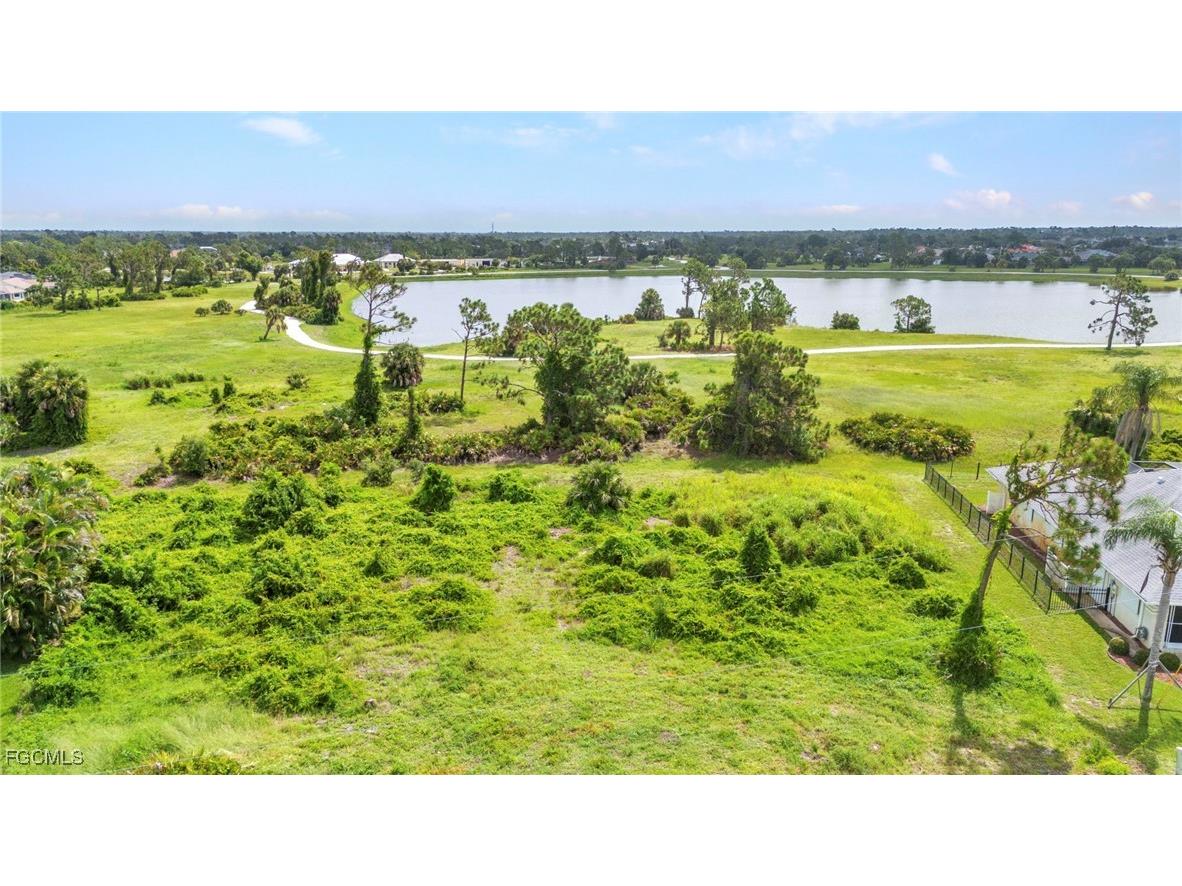 22 OR 24 Sportsman Place Rotonda West FL 33947 2025000052 image3