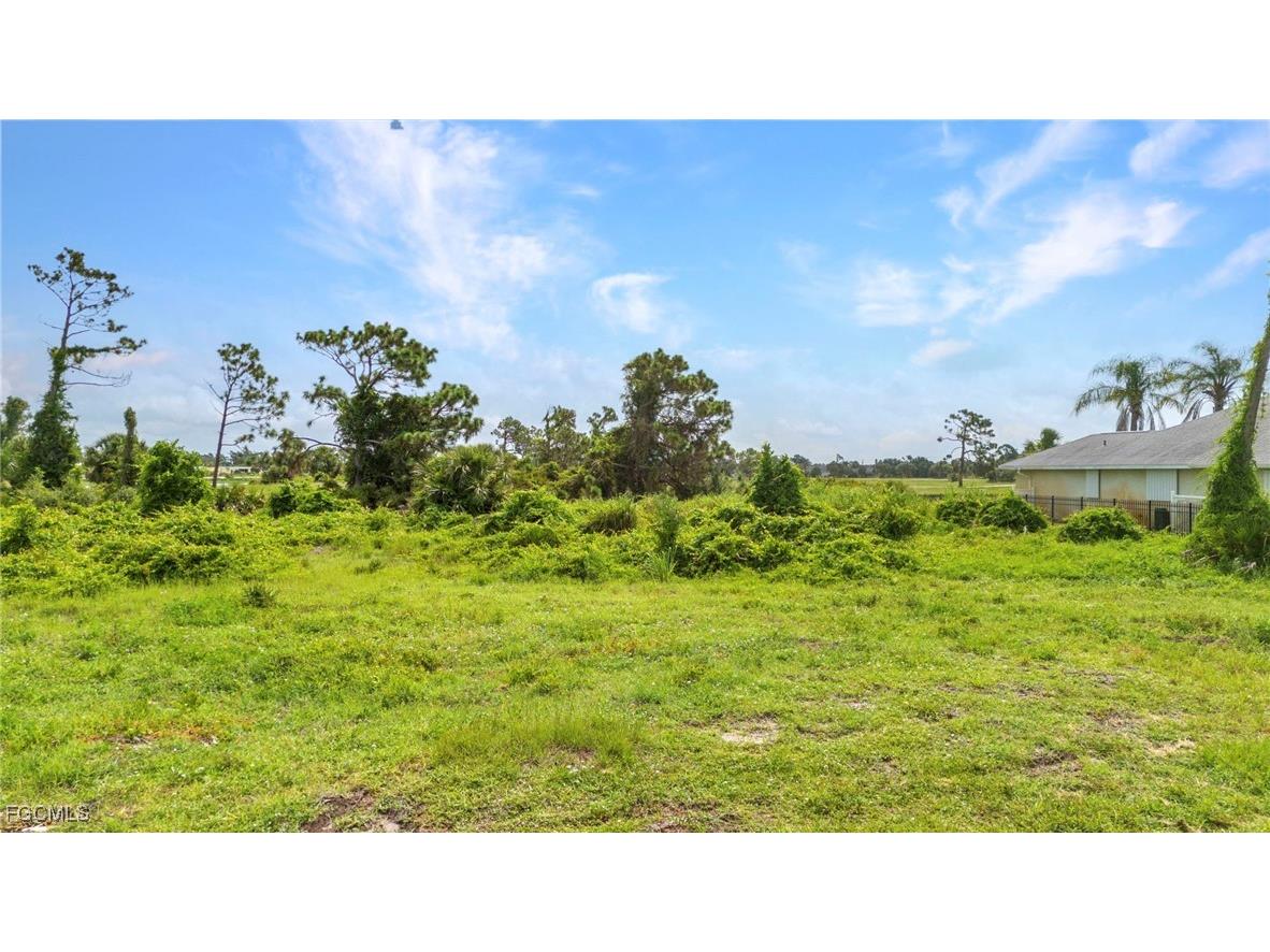 22 OR 24 Sportsman Place Rotonda West FL 33947 2025000052 image5