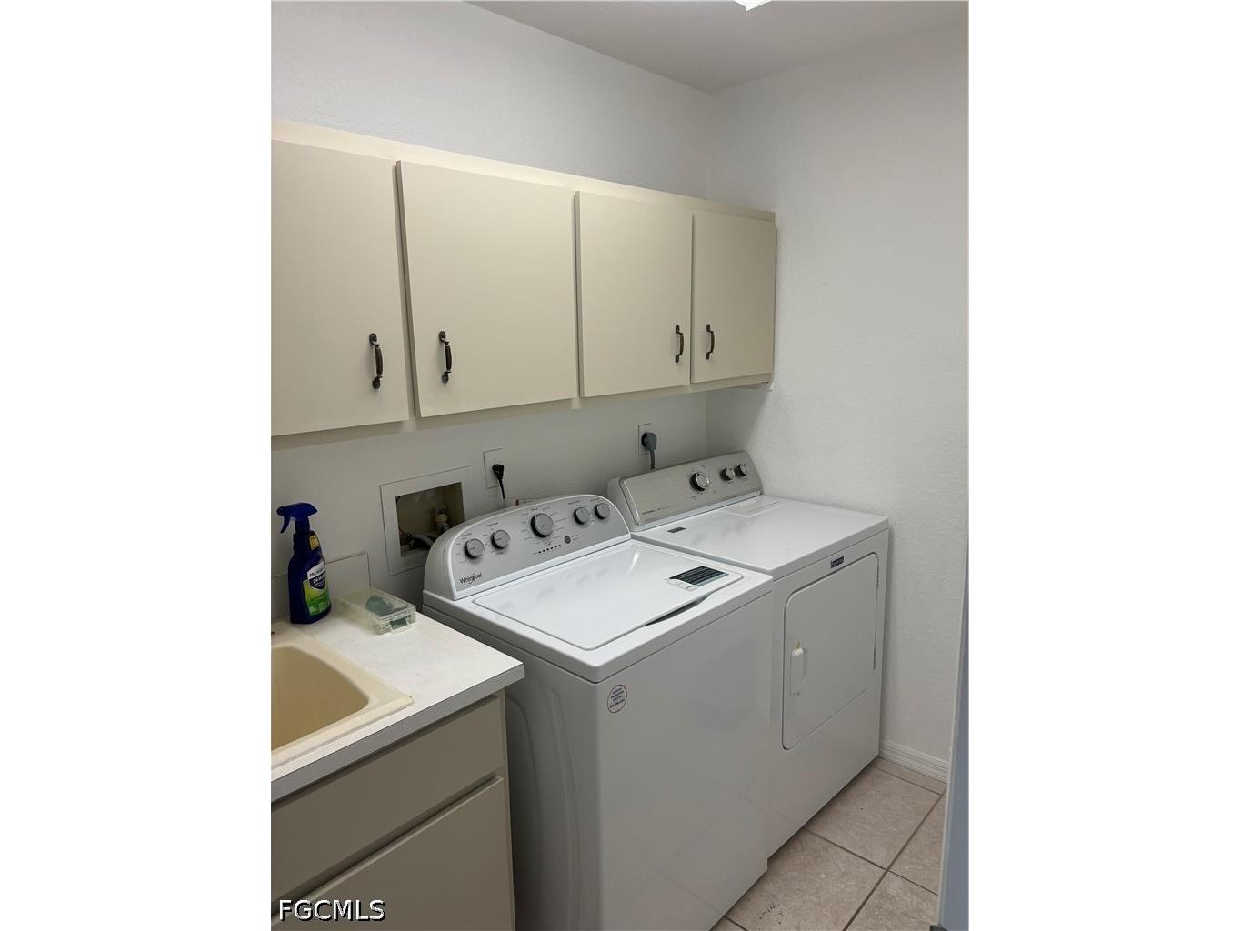 22 SE 10th Avenue Cape Coral FL 33990 2026019811 image19
