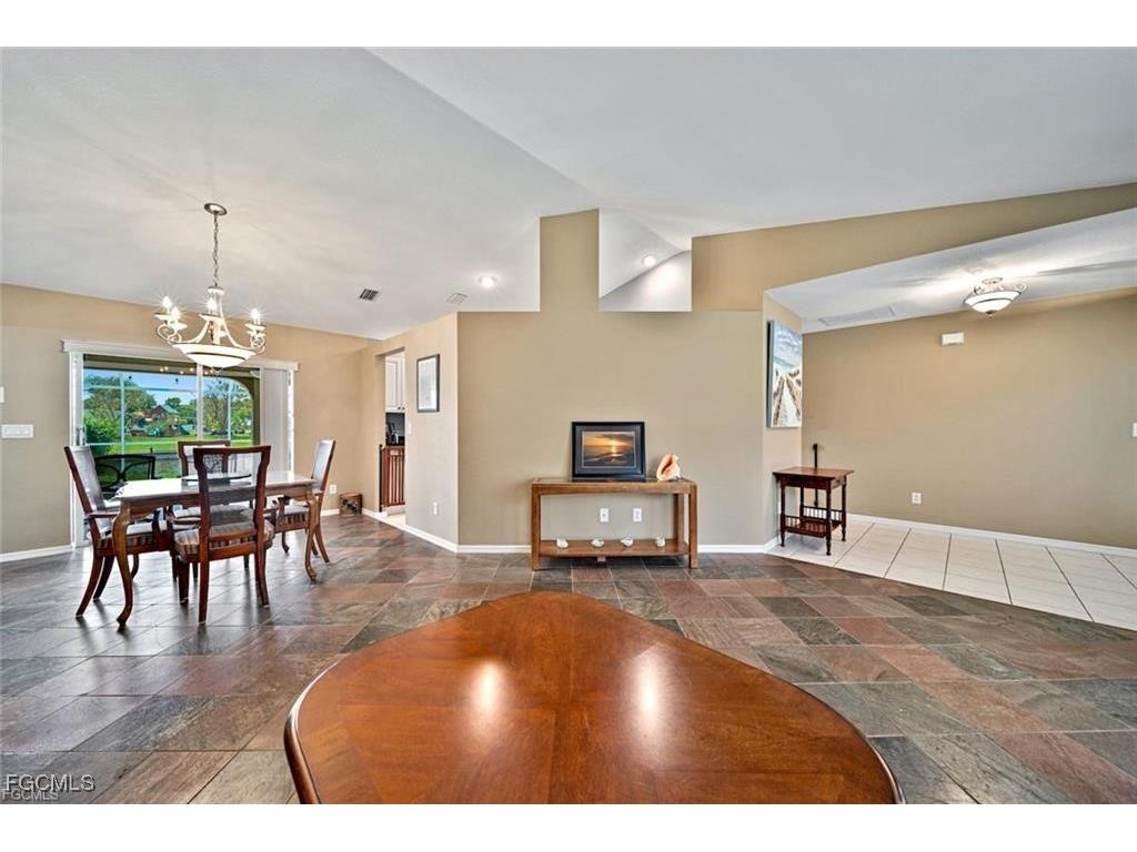 22 SE 13th Avenue Cape Coral FL 33990 2026002573 image10