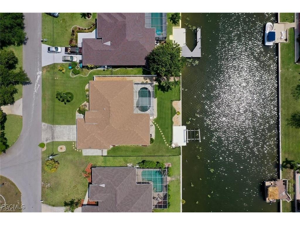 22 SE 13th Avenue Cape Coral FL 33990 2026002573 image4