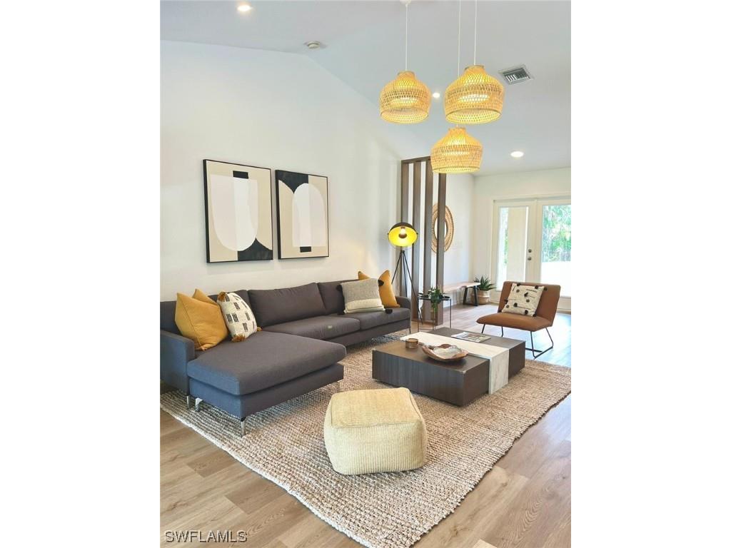 220 18th Avenue NW Naples FL 34120 223066192 image1