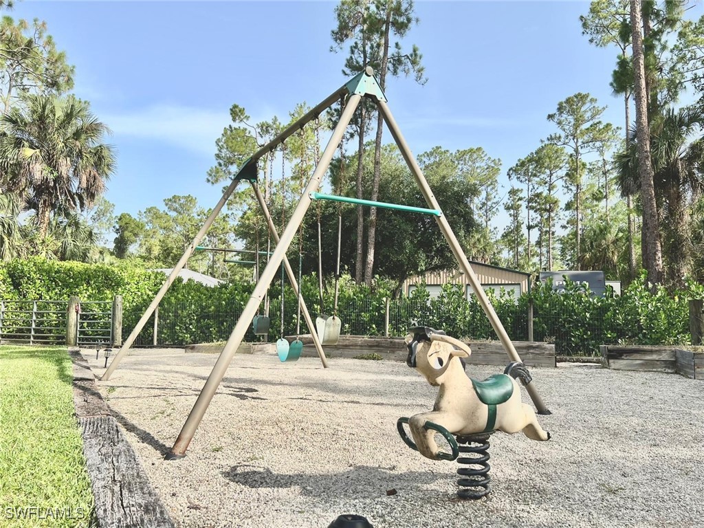 220 18th Avenue NW Naples FL 34120 225081239 image22