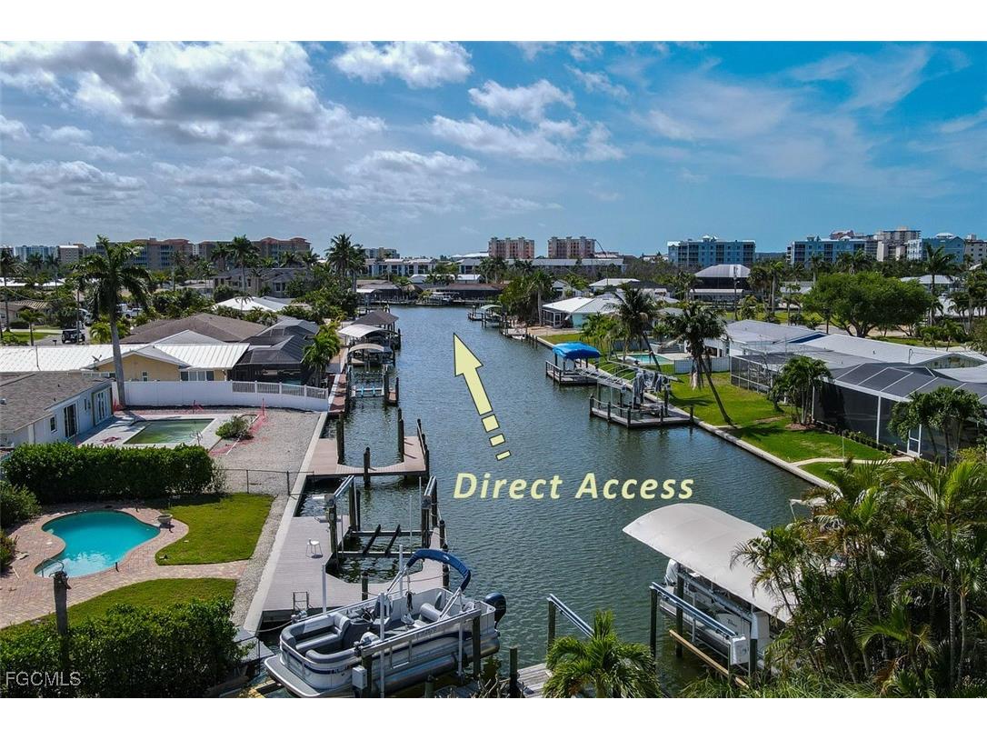 220 Albatross Street Fort Myers Beach FL 33931 2025021355 image20