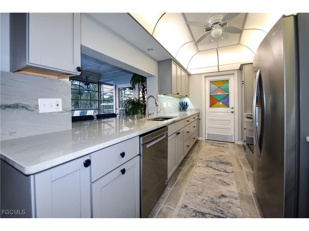 220 Albatross Street Fort Myers Beach FL 33931 2025021355 image27