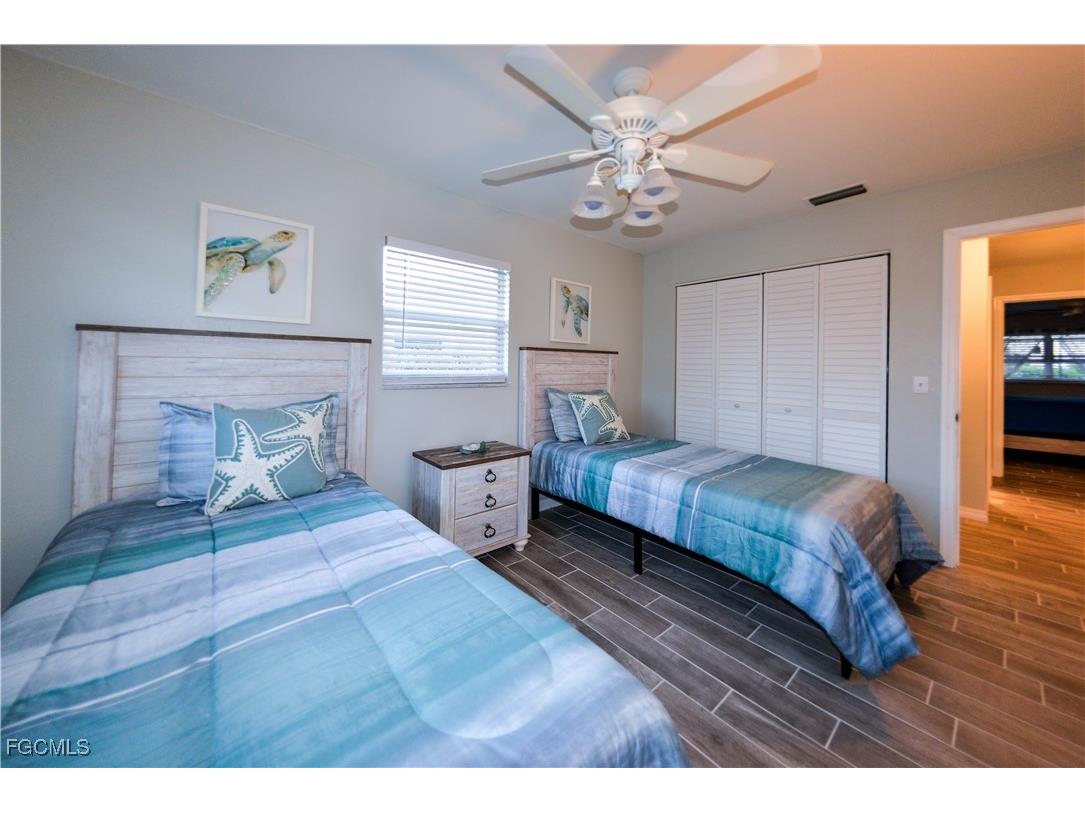 220 Albatross Street Fort Myers Beach FL 33931 2025021355 image36