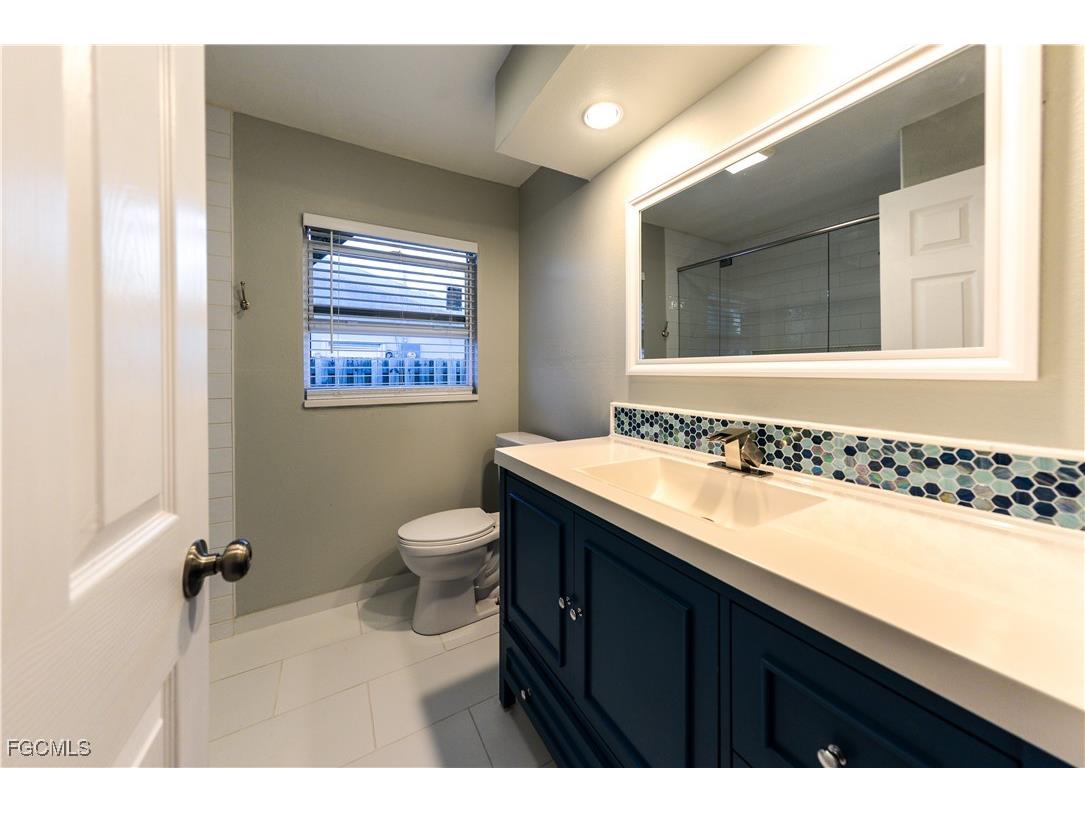 220 Albatross Street Fort Myers Beach FL 33931 2025021355 image37