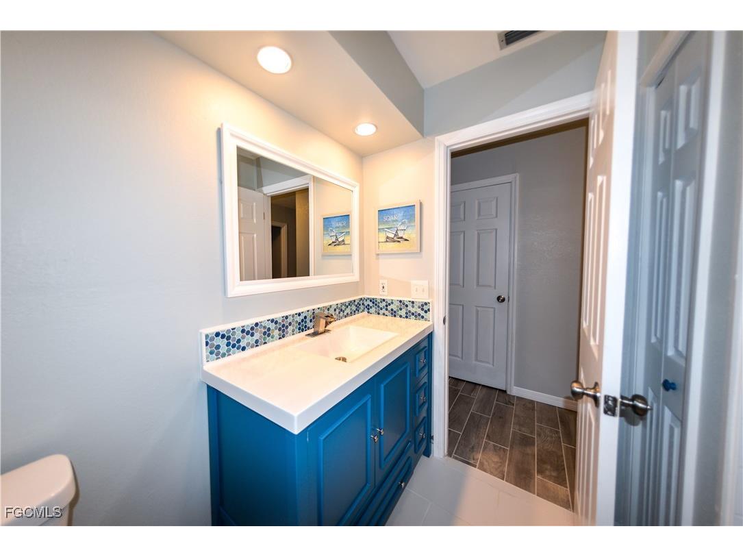 220 Albatross Street Fort Myers Beach FL 33931 2025021355 image39